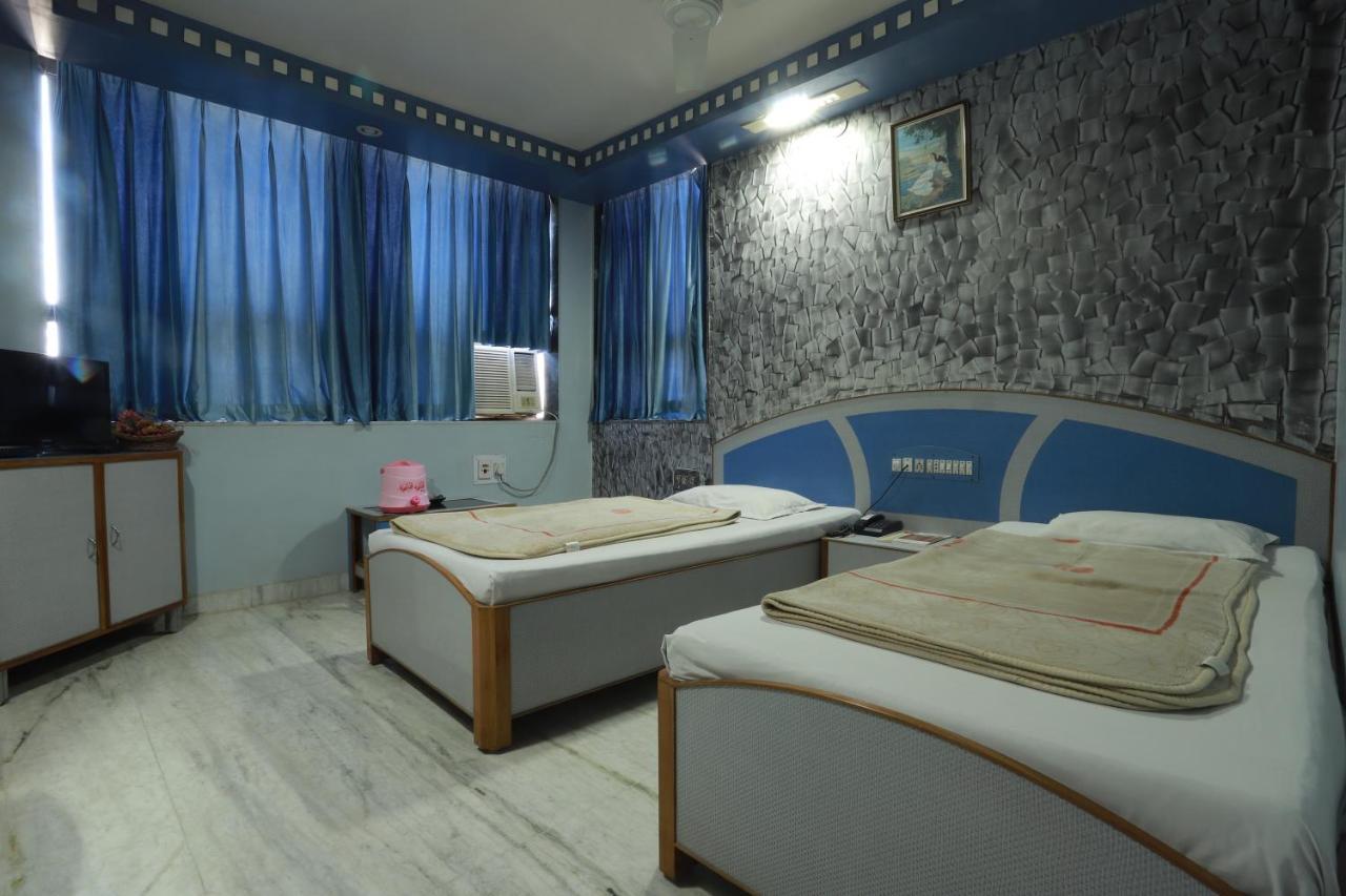 Hotel Darshan Amreli Exterior photo