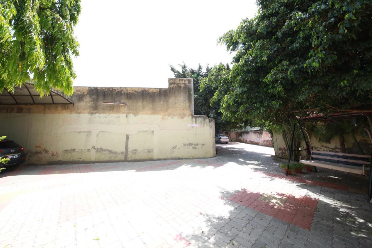 Hotel Darshan Amreli Exterior photo